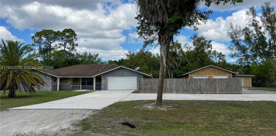 Villa ou maison à Palm Beach, Floride 3 chambres, 193.14 m2 № 2057166