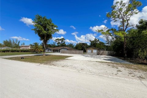Villa ou maison à vendre à Palm Beach, Floride: 3 chambres, 193.14 m2 № 2057166 - photo 3