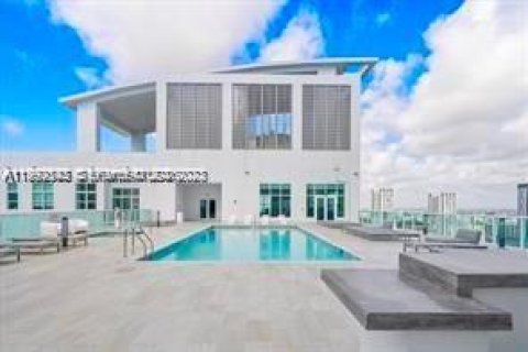 Copropriété à vendre à Miami, Floride: 1 chambre, 57.6 m2 № 2055347 - photo 3