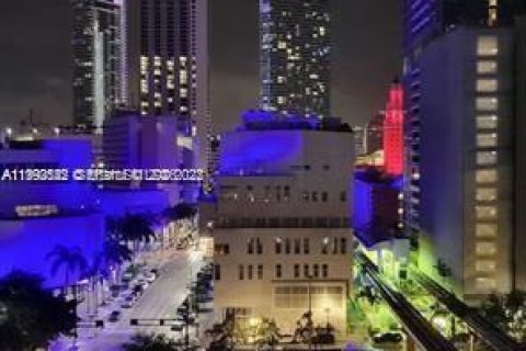 Copropriété à vendre à Miami, Floride: 1 chambre, 57.6 m2 № 2055347 - photo 22