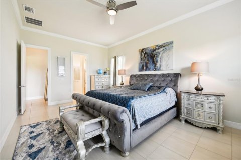 House in Orlando, Florida 3 bedrooms, 251.3 sq.m. № 1881195 - photo 13