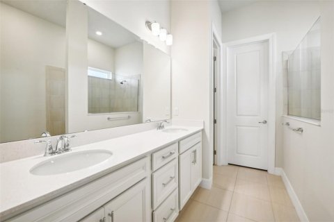 House in Orlando, Florida 3 bedrooms, 251.3 sq.m. № 1881195 - photo 14