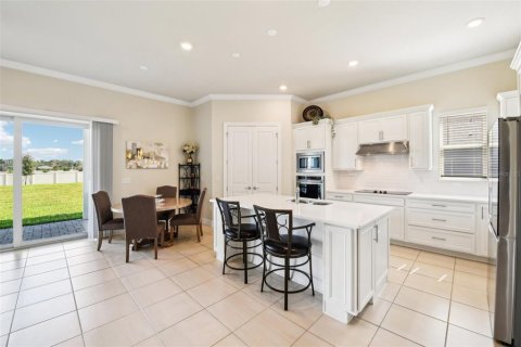 House in Orlando, Florida 3 bedrooms, 251.3 sq.m. № 1881195 - photo 9