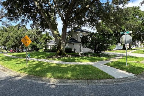 Villa ou maison à louer à Belle Isle, Floride: 5 chambres, 305.18 m2 № 1893738 - photo 3