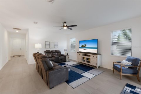 Casa en venta en Bradenton, Florida, 3 dormitorios, 177.26 m2 № 1828350 - foto 8