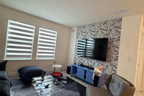 Casa en alquiler en Kissimmee, Florida, 4 dormitorios, 230.77 m2 № 1780556 - foto 21