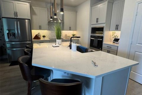 Casa en alquiler en Kissimmee, Florida, 4 dormitorios, 230.77 m2 № 1780556 - foto 7