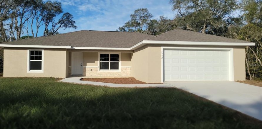 Casa en Citrus Springs, Florida 3 dormitorios, 155.24 m2 № 2157988