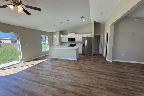 Casa en venta en Citrus Springs, Florida, 3 dormitorios, 155.24 m2 № 2157988 - foto 11