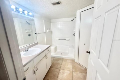Copropriété à louer à Orlando, Floride: 2 chambres, 81.2 m2 № 2284637 - photo 6