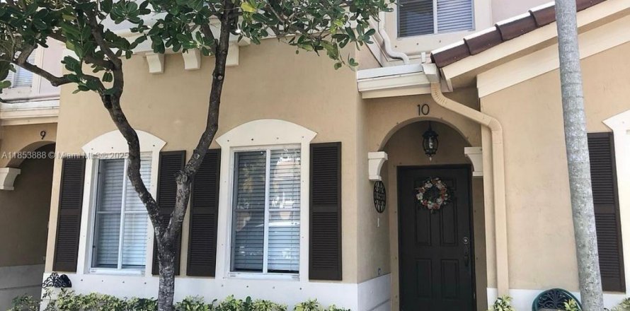 Condo à Miami, Floride, 3 chambres № 1872114