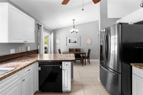 Casa en venta en Orange City, Florida, 4 dormitorios, 145.67 m2 № 1846873 - foto 19