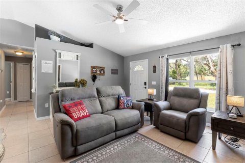Casa en venta en Orange City, Florida, 4 dormitorios, 145.67 m2 № 1846873 - foto 11