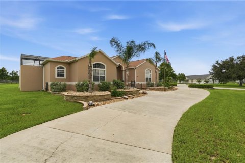 House in Wildwood, Florida 3 bedrooms, 239.04 sq.m. № 2348256 - photo 6
