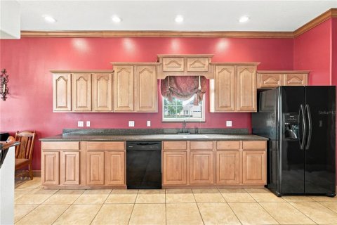 House in Wildwood, Florida 3 bedrooms, 239.04 sq.m. № 2348256 - photo 20