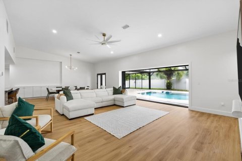 Villa ou maison à vendre à Belleair Bluffs, Floride: 4 chambres, 289.3 m2 № 2414937 - photo 19