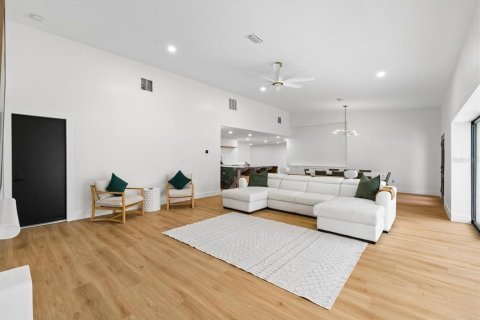 Villa ou maison à vendre à Belleair Bluffs, Floride: 4 chambres, 289.3 m2 № 2414937 - photo 22