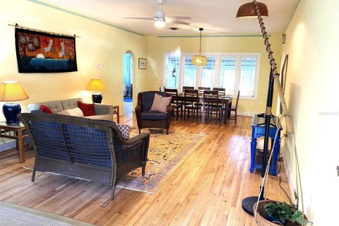 Casa en alquiler en New Smyrna Beach, Florida, 3 dormitorios, 112.04 m2 № 1337062 - foto 2