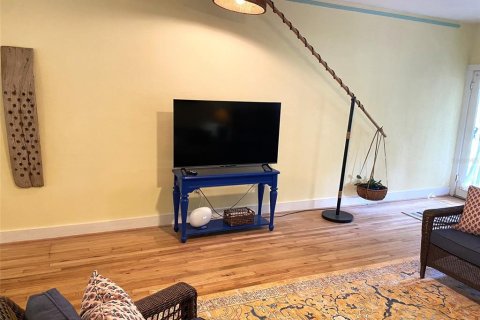 Casa en alquiler en New Smyrna Beach, Florida, 3 dormitorios, 112.04 m2 № 1337062 - foto 6