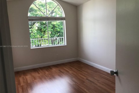 Condominio en venta en Miami, Florida, 2 dormitorios, 82.78 m2 № 2012569 - foto 14