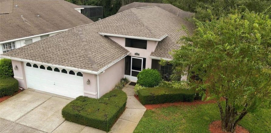 Villa ou maison à New Port Richey, Floride 2 chambres, 167.78 m2 № 2388652