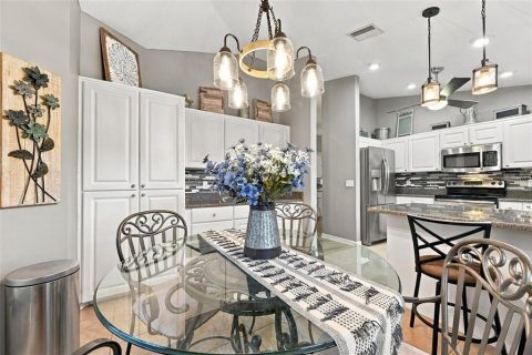 Villa ou maison à vendre à New Port Richey, Floride: 2 chambres, 167.78 m2 № 2388652 - photo 25