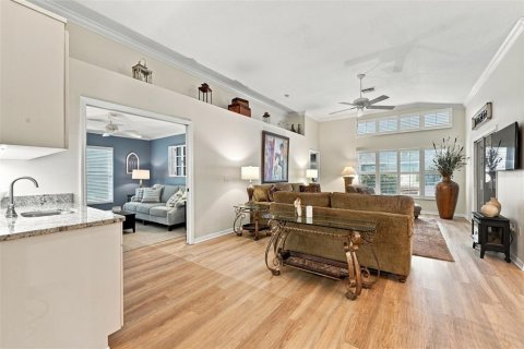 Villa ou maison à vendre à New Port Richey, Floride: 2 chambres, 167.78 m2 № 2388652 - photo 9