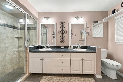 Villa ou maison à vendre à New Port Richey, Floride: 2 chambres, 167.78 m2 № 2388652 - photo 30