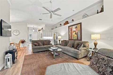 Villa ou maison à vendre à New Port Richey, Floride: 2 chambres, 167.78 m2 № 2388652 - photo 12