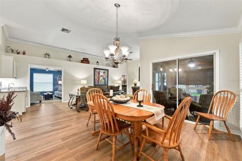 Villa ou maison à vendre à New Port Richey, Floride: 2 chambres, 167.78 m2 № 2388652 - photo 16