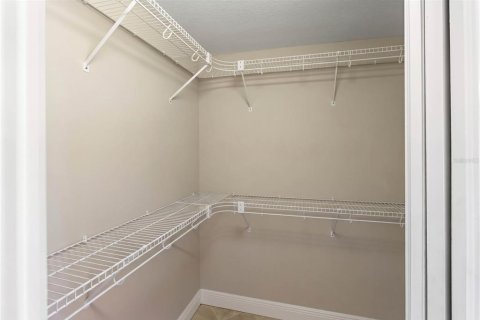 Купить виллу или дом в Брейдентон, Флорида 9 комнат, 322.37м2, № 2220460 - фото 8
