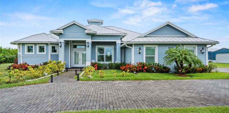 Villa ou maison à Port St. Lucie, Floride 4 chambres, 236.25 m2 № 1962779