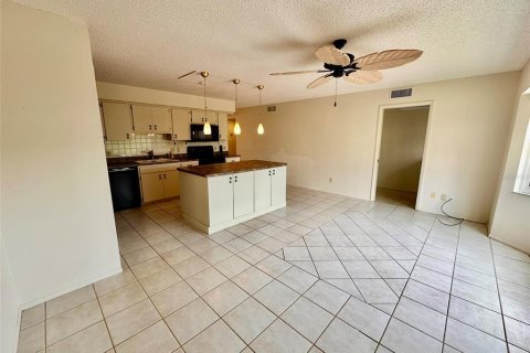 Condominio en venta en Clearwater, Florida, 2 dormitorios, 156.08 m2 № 2117581 - foto 9