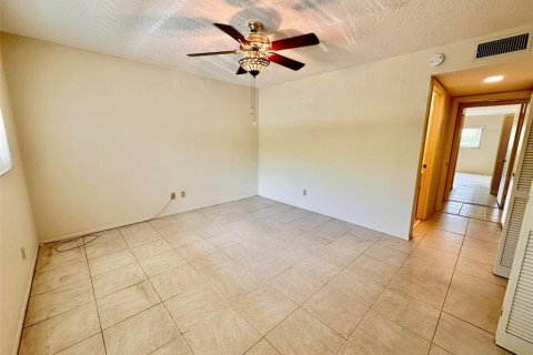 Condominio en venta en Clearwater, Florida, 2 dormitorios, 156.08 m2 № 2117581 - foto 25