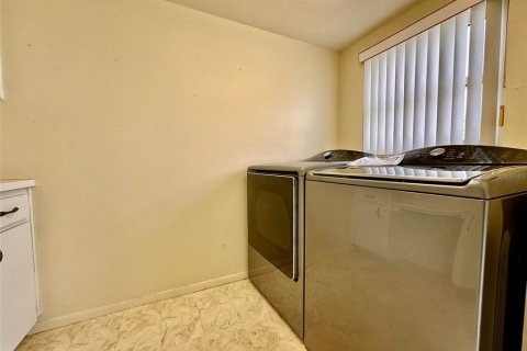 Condominio en venta en Clearwater, Florida, 2 dormitorios, 156.08 m2 № 2117581 - foto 12