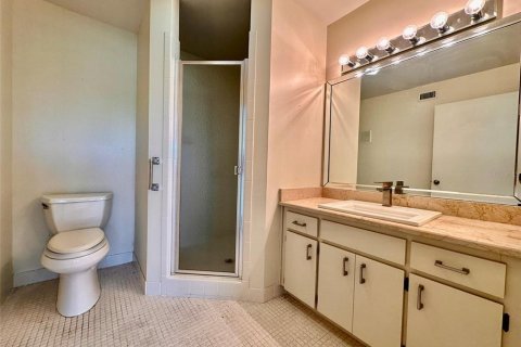 Condominio en venta en Clearwater, Florida, 2 dormitorios, 156.08 m2 № 2117581 - foto 19