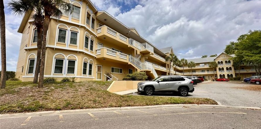 Condominio en Clearwater, Florida, 2 dormitorios № 2117581