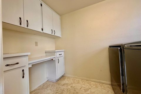 Condominio en venta en Clearwater, Florida, 2 dormitorios, 156.08 m2 № 2117581 - foto 13