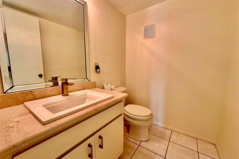Condominio en venta en Clearwater, Florida, 2 dormitorios, 156.08 m2 № 2117581 - foto 14