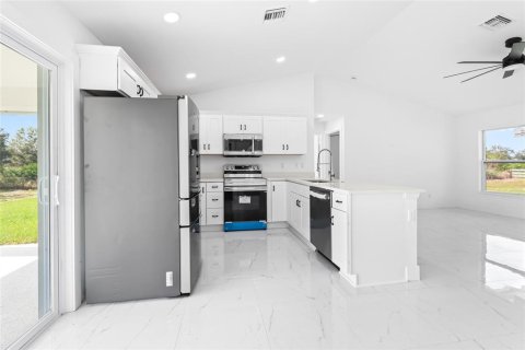 Villa ou maison à vendre à Okeechobee, Floride: 3 chambres, 115.94 m2 № 1519887 - photo 12