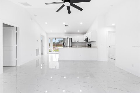 Villa ou maison à vendre à Okeechobee, Floride: 3 chambres, 115.94 m2 № 1519887 - photo 10