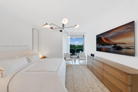 Condominio en venta en Bal Harbour, Florida, 2 dormitorios, 162.76 m2 № 2034184 - foto 10