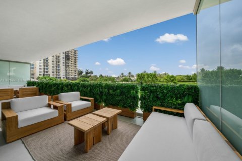 Condominio en venta en Bal Harbour, Florida, 2 dormitorios, 162.76 m2 № 2034184 - foto 26