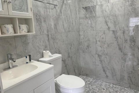Immobilier commercial à louer à Boynton Beach, Floride: 1 chambre, 32.52 m2 № 2406065 - photo 3
