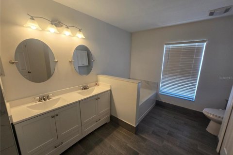 Villa ou maison à vendre à Cape Coral, Floride: 3 chambres, 185.15 m2 № 2429117 - photo 22