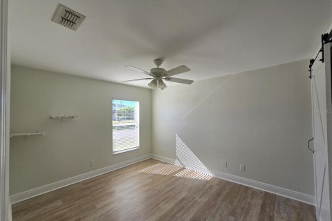 Villa ou maison à vendre à Cape Coral, Floride: 3 chambres, 185.15 m2 № 2429117 - photo 27