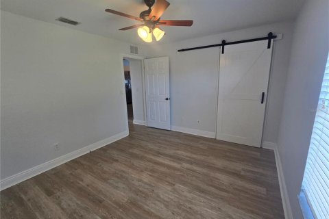 Villa ou maison à vendre à Cape Coral, Floride: 3 chambres, 185.15 m2 № 2429117 - photo 30