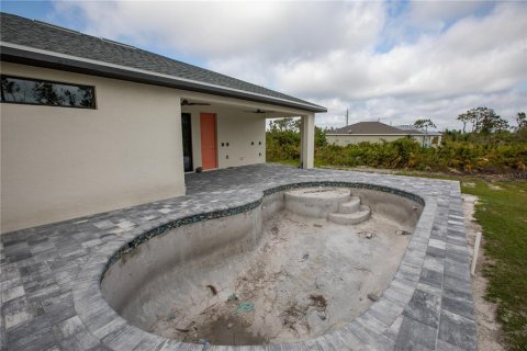 Casa en venta en Port Charlotte, Florida, 3 dormitorios, 139.35 m2 № 1126021 - foto 20