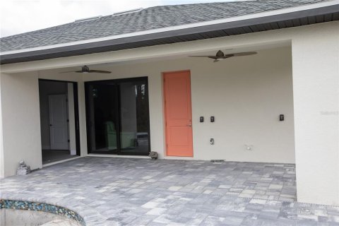 Casa en venta en Port Charlotte, Florida, 3 dormitorios, 139.35 m2 № 1126021 - foto 23
