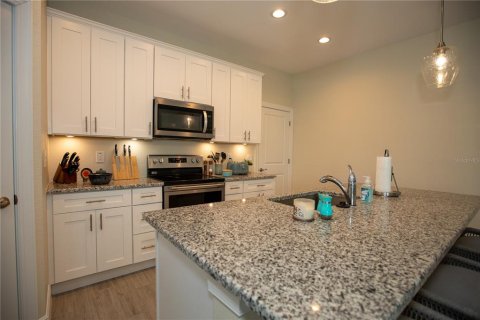 Casa en venta en Port Charlotte, Florida, 3 dormitorios, 139.35 m2 № 1126021 - foto 6